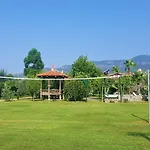 Bahaus Hotel