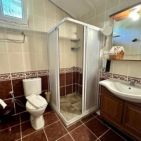 Bahaus Ξενοδοχείο 5*