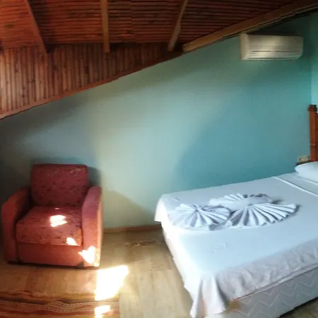Bahaus Hotel